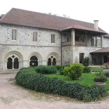 Abbaye Saint Gilbert Bed & Breakfast Bagian luar foto