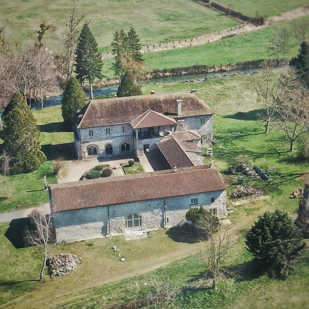 Abbaye Saint Gilbert Bed & Breakfast Bagian luar foto